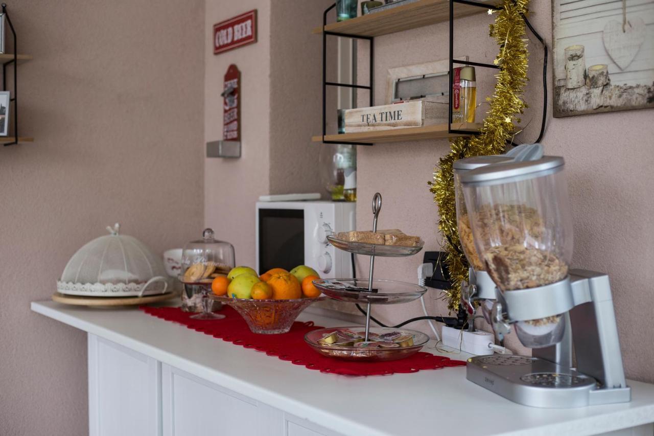 Villa Indipendente A Pochi Passi Dal Lago ซานเฟลีเช เดล เบนาโก ภายนอก รูปภาพ