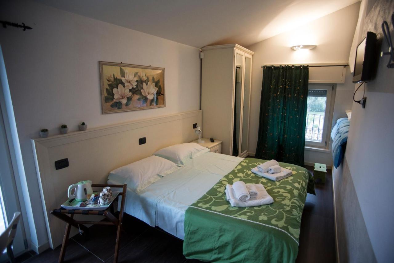 Villa Indipendente A Pochi Passi Dal Lago ซานเฟลีเช เดล เบนาโก ภายนอก รูปภาพ